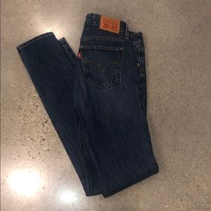 LEVI’S 711 Skinny jeans